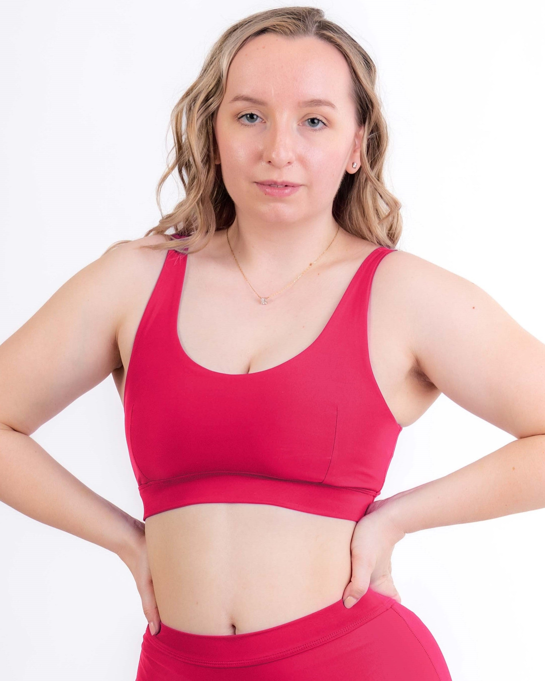 Basic Top in dangerously pink