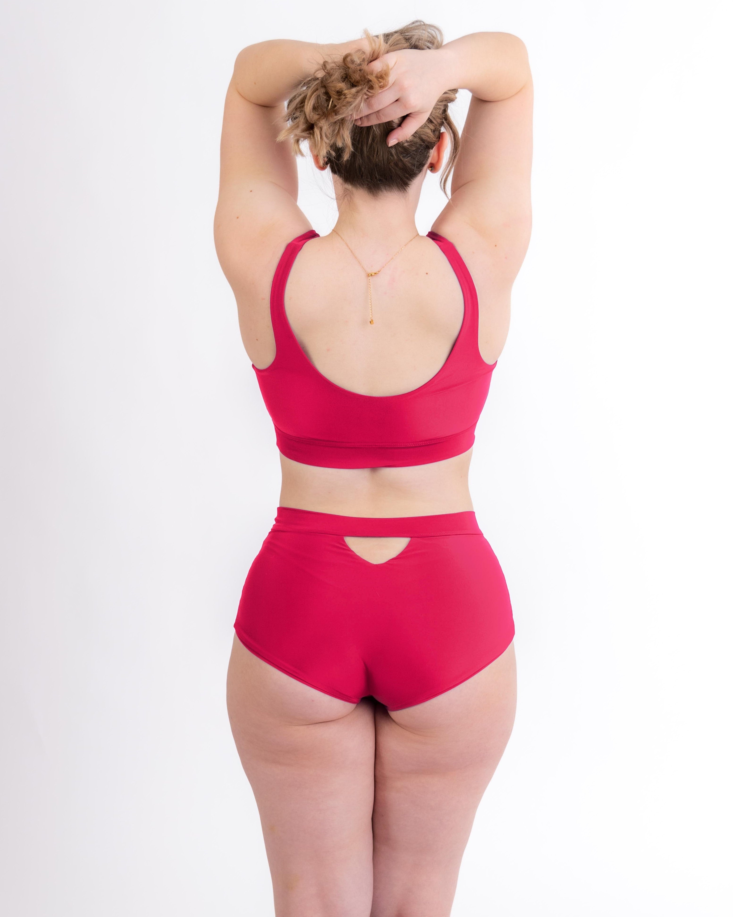 Basic Set Bundle in dangerously pink