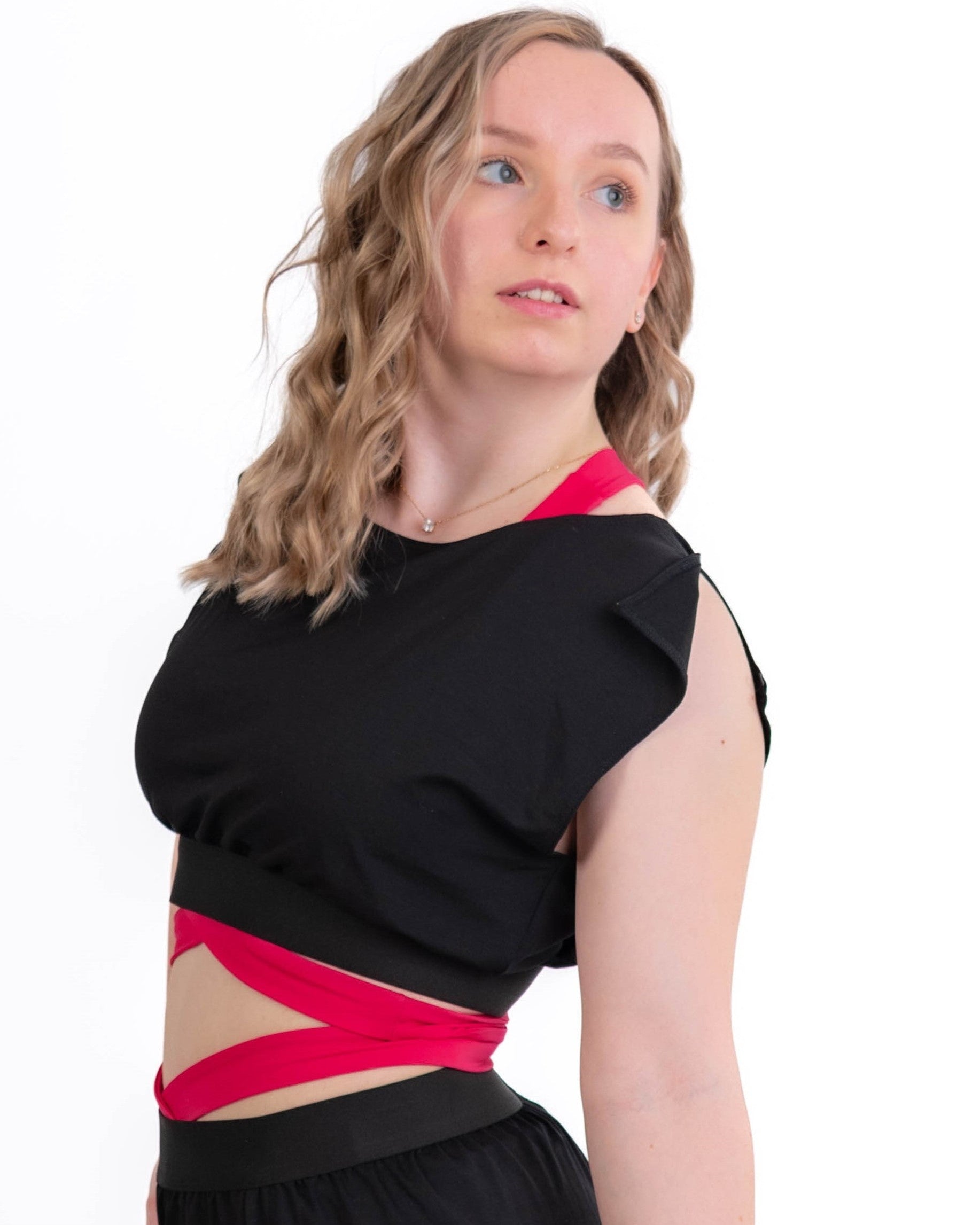 Pre-Workout & Flow Shirt in classic black