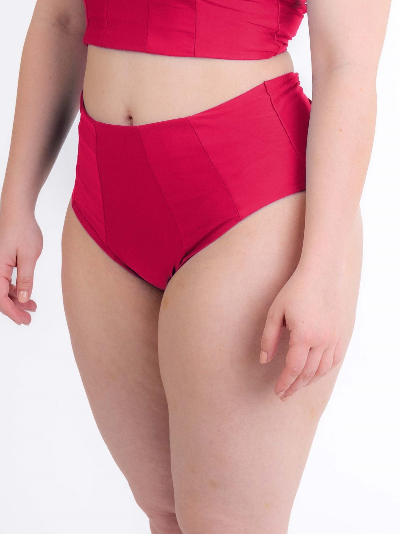 Corset shorts in dangerously pink